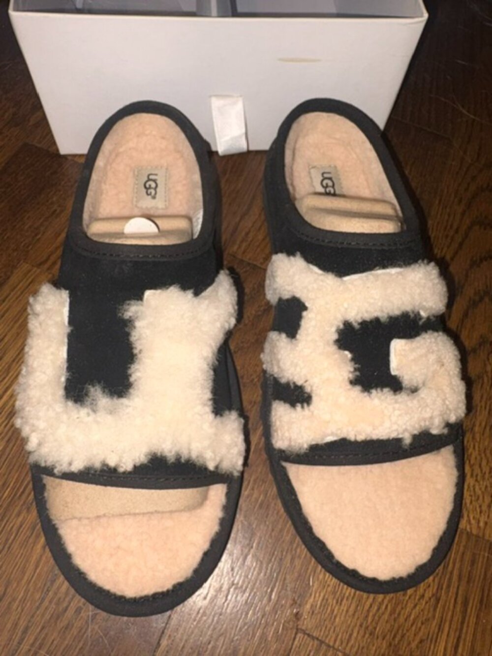 NEW- UGG Slippers